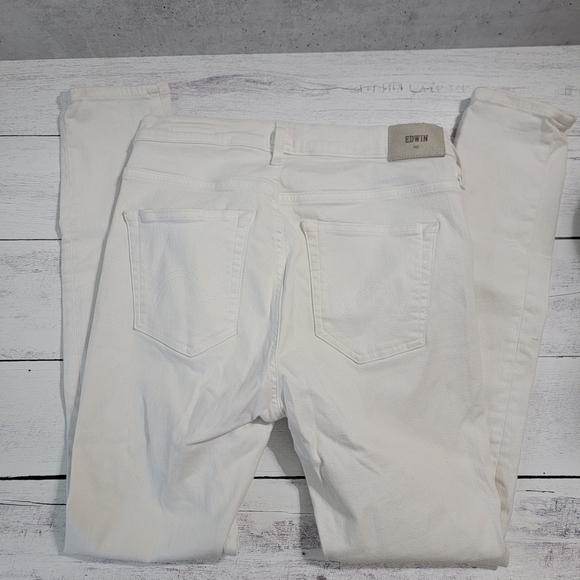 Edwin Cream Skinny Jeans Sleek and Stylish - Picture 5 of 7